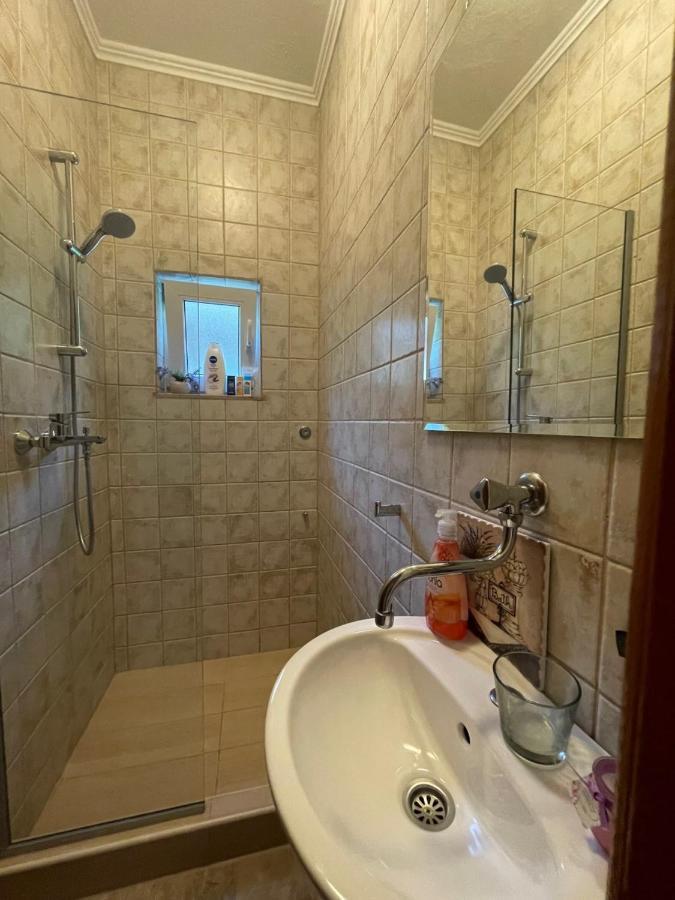 Villa Tamara With Garden And River View - Free Private Parking - Garage Мостар Екстер'єр фото