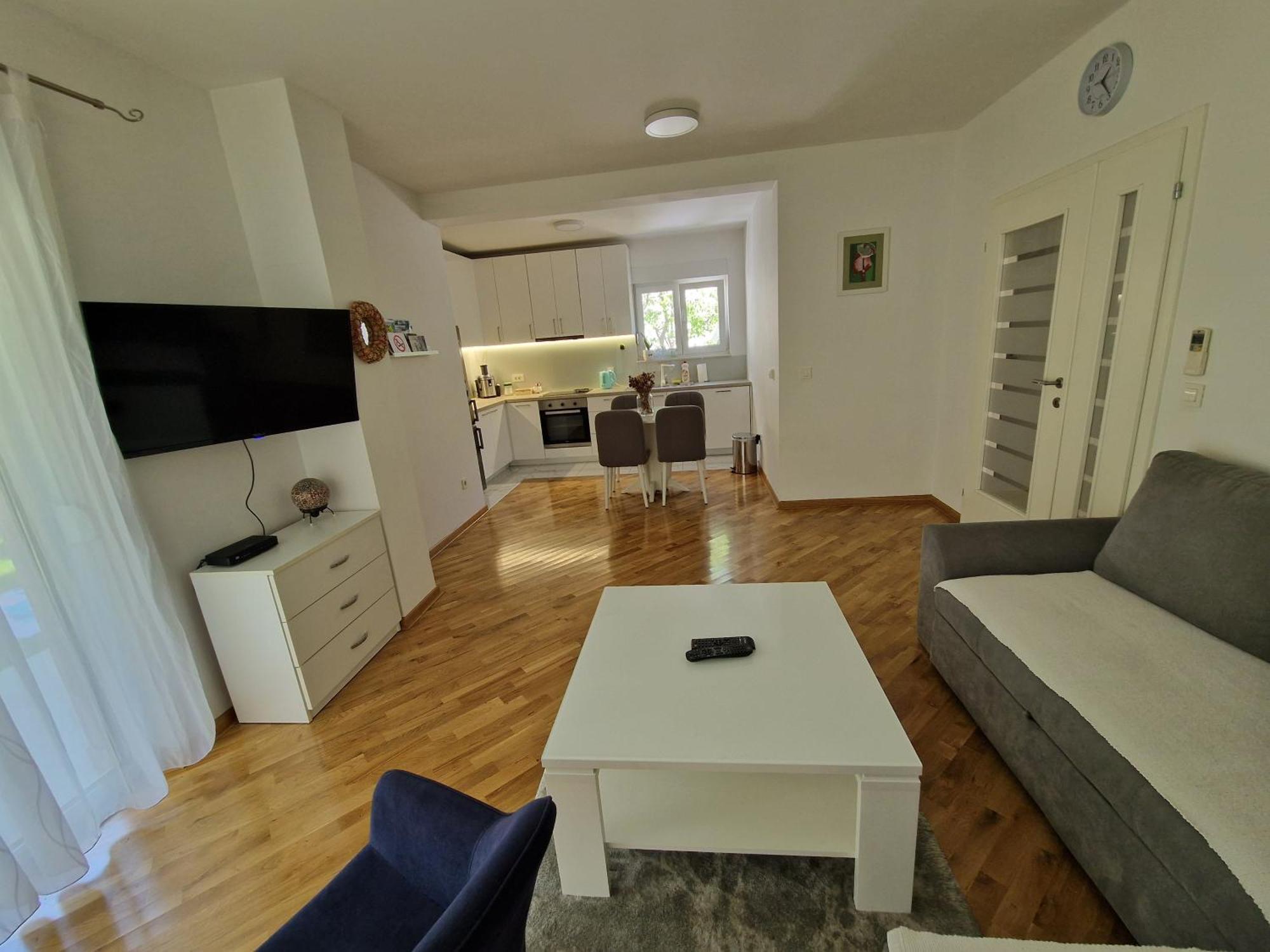 Villa Tamara With Garden And River View - Free Private Parking - Garage Мостар Екстер'єр фото